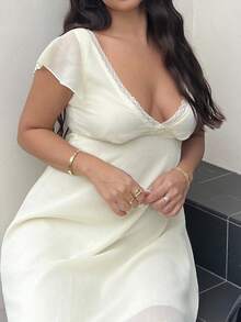 NegzBox 优雅性感荷叶边袖A字型深V领迷你连衣裙，女款，后系带 - 黃色 - 查看 7