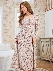 CottageSlumber Cămașă de noapte lungă din catifea, maro kaki, romantică, vintage, cu decolteu pătrat, talie încrețită, model floral, maro/kaki, pijamale pentru femei de toamnă/iarnă, toamnă