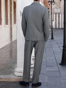 Manfinity Bizformal 2 件套休闲条纹长袖上衣和裤子套装，时尚都市装 - 灰色 - 查看 2