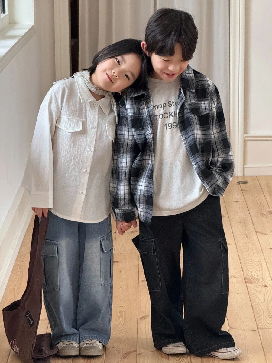 Genkimix Kids 2 件年轻男孩时尚格子衬衫 + 宽松工装口袋水洗牛仔裤套装,休闲时尚,春秋 - 黑色 - 查看 1