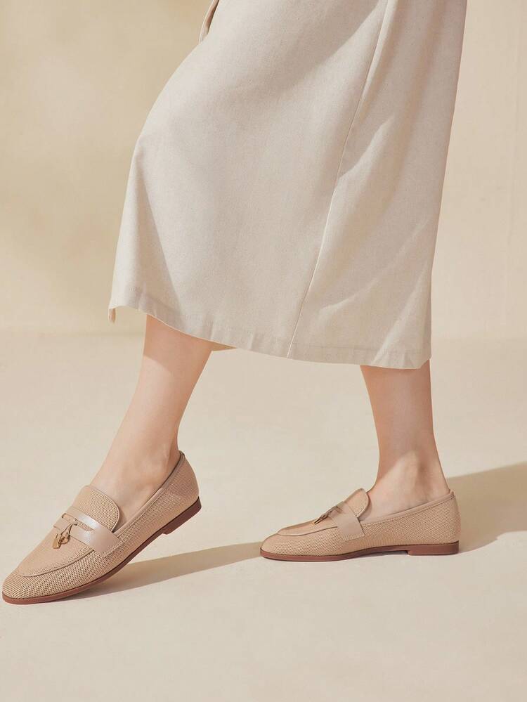 CUCCOO BASICS Women's Apricot Color With Gold Accent Fashionable Comfortable Flats