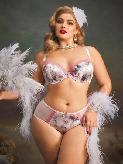 PinupGlam Plus Size Vintage Palace Floral Jacquard Lingerie Set