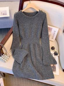 Franclia 女士秋冬新款法式优雅休闲设计独特百搭精致修身款式独特金属纽扣毛衣裙 - 深灰色 - 查看 3