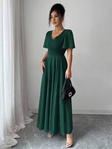 Elenzga 荷叶边袖腰部收紧 V 领 A 字型简约优雅浪漫精致女士连衣裙