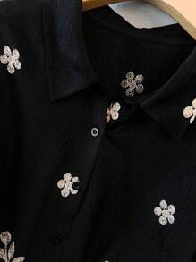 SHEIN Clasi 大码女式花卉刺绣衬衫，法式浪漫优雅高端休闲装 - 黑色 - 查看 6