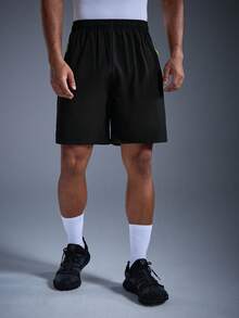 DRIFTMERE Men Zip Pocket Side Shorts Spring To Summer - Black - View 3