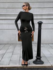 Chiquease Váy ôm dáng xếp ly kim loại tối giản thanh lịch dành cho nữ - màu đen - Xem 3