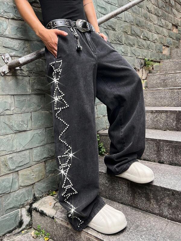 Manfinity EMRG Jeans de mezclilla casual con decoración de rhinestones para hombres de talla grande