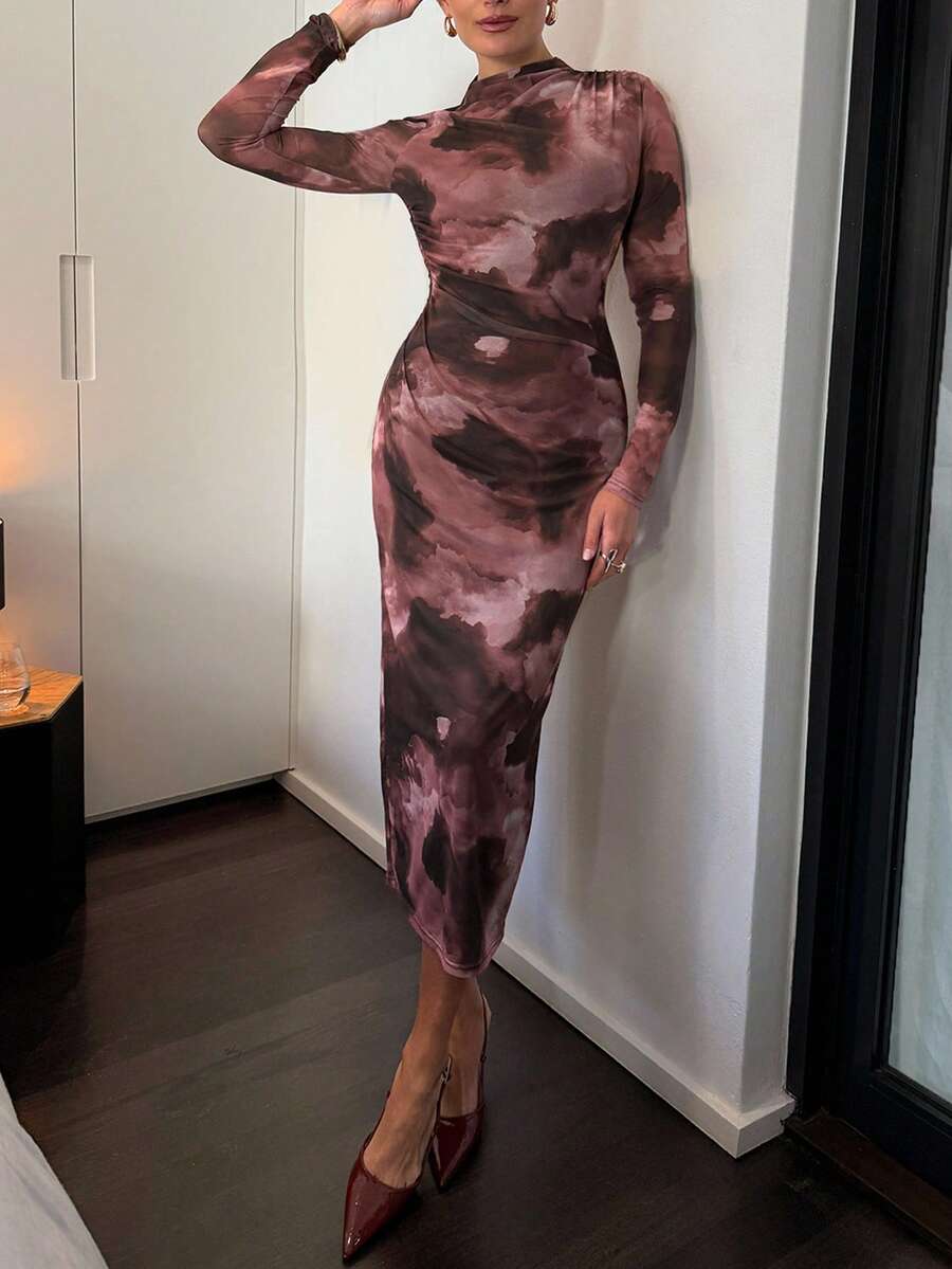 Lavishia Váy dài tay cao cổ in họa tiết trừu tượng nhuộm màu nâu, eo nhún, phong cách thời trang của người có sức ảnh hưởng - Nhiều màu - Xem 1