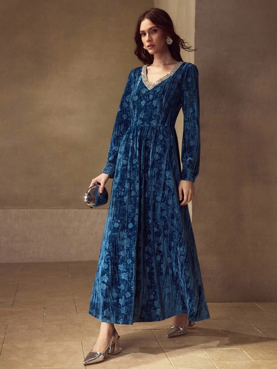 MOTF PREMIUM V-NECK RHINESTONE VELVET JACQUARD DRESS - Blue - View 2