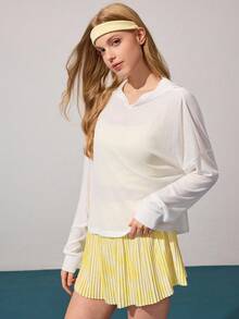 CourtClass Women's Lightweight Textured Fabric Backless Hooded Long Sleeve Casual Sports T-Shirt For Tennis, Golf, Daily Wear - White - View 4