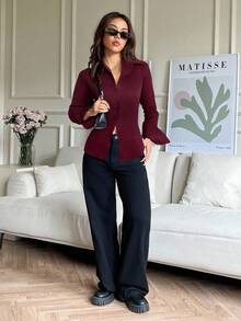 SHEIN EZwear Vinröd skjorta med långärmad dragsko och knapp framtill för dam, höst/vinter, eleganta blusar för dam - Bourgogne - Visa 6