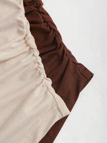 Sweetra Y2K 性感不对称下摆纽扣长款 T 恤 - 彩色 - 查看 4