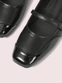 CUCCOO DOLLMOD 女式黑色方头珍珠装饰玛丽珍平底鞋，亮面处理，舒适通勤、聚会、购物穿着 - 黑色 - 查看 7