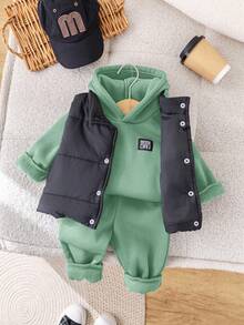 3 Stück/Set Baby Jungen/Mädchen Lässig Schwarze Weste Jacke, Grüner Kapuzenpullover, und Hose 3-teiliges Outfit Set, geeignet für Herbst/Winter