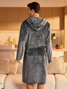 Manfinity Underwear&Sleepwear Basics Men's Letter Embroidery Hooded Long Sleeve Pocket Casual Fluffy Robe, Fall Winter, Cozy - Multicolor - View 2