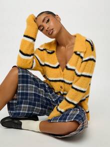 SUMWON WOMEN Áo len cardigan kẻ sọc cài nút phía trước cổ chữ V tay dài ấm áp mùa thu đông phong cách đại học cổ điển thời trang Y2K trường dự bị đại học - Màu vàng - Xem 7