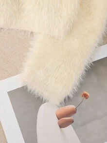 SHEIN Franclia 女士双排扣仿皮草长袖毛衣 - 杏色 - 查看 5