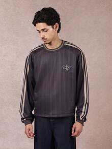 SUMWON Vintage Style Gridiron Number 8 Sweatshirt With Side Stripes Cropped Length Crewneck Pullover Unisex Varsity Team Jersey Look Casual - Brown - View 2