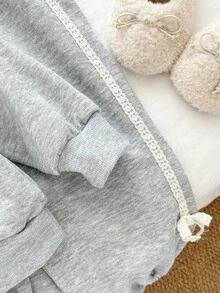 Genkimix Kids 2 Stücke Set für Kleine Mädchen bestehend aus Top mit Schleifendruck und Skinny Hose mit Spitzenbesatz