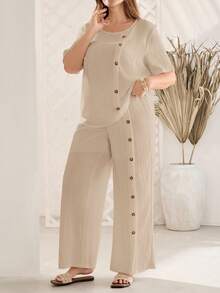 EMERY ROSE Plus Size Women 2pcs Set: White Short Sleeve Shirt & Long Tunic