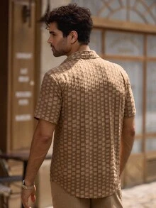 Manfinity VCAY Men's Jacquard Cutout Short Sleeve Shirt - Khaki - View 2