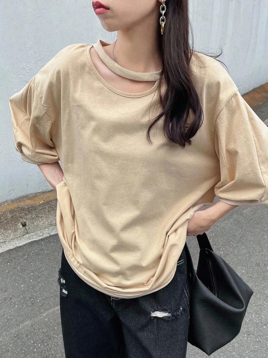 FRIFUL Women's Loose Scoop Neck Oversized T-Shirt With Cut-Out Detail And Lantern Sleeves Loose Tops Solid Color Tops Neutral Tops Aesthetic Tops Cutout Top
