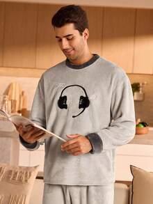 SHEIN Conjunto de pijama de felpa con cuello redondo para hombre, conjunto de pijama esponjoso para otoño/invierno, ropa de otoño, cómodo - Gris - Ver 5