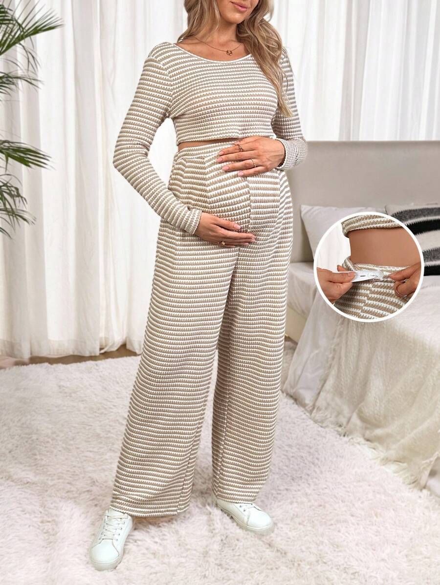 SHEIN Set Pakaian Hamil Atasan Lengan Panjang Bergaris Kasual Nyaman dan Celana Panjang - Khaki - View 1