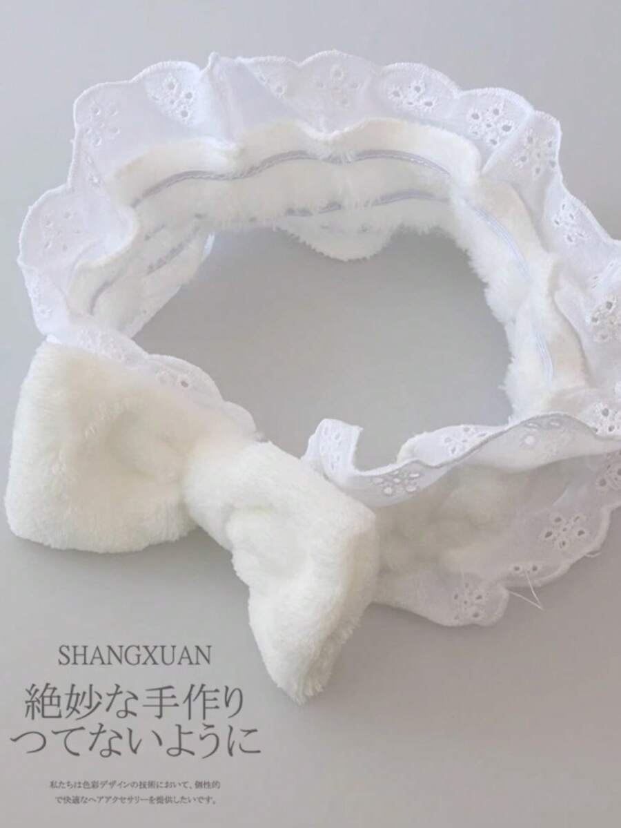 SHEIN 1 件天鹅绒 Spa 头带 - 优雅蝴蝶结和蕾丝发带防水沐浴配件适用于家庭水疗,速干浴帽替代家居装饰 - 白色 - 查看 1