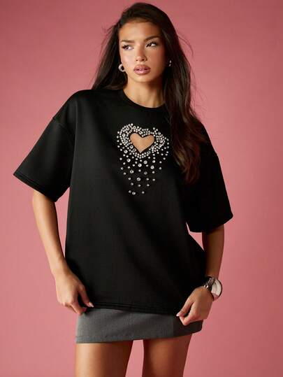MISSGUIDED Oversized Crystal Heart T-Shirt With Cut Out Detail Festival Party Evening Special Occasion Statement Rhinestone Embellished Top Casual Loose Fit