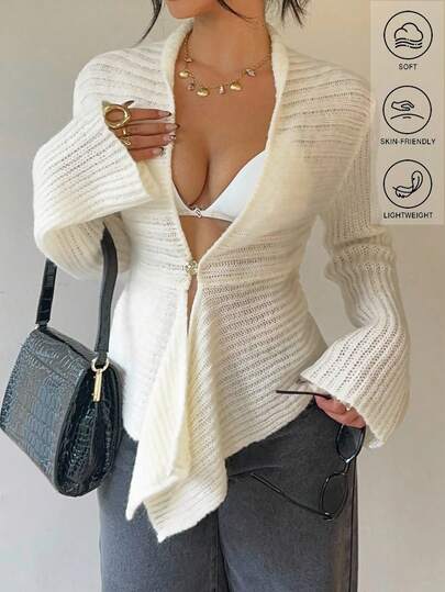 Siren Gaze 2025秋季新品！奶油白色女士针织开衫 - 商务休闲，职场/办公室必备单品。纽扣前襟设计，商务职业女性的理想之选。复古风，日常通勤和教师装的完美之选。秋季时尚百搭的女士办公室必备单品，轻盈针织开衫，毛皮开襟开衫，女士开衫，披肩开衫，白色针织开衫，