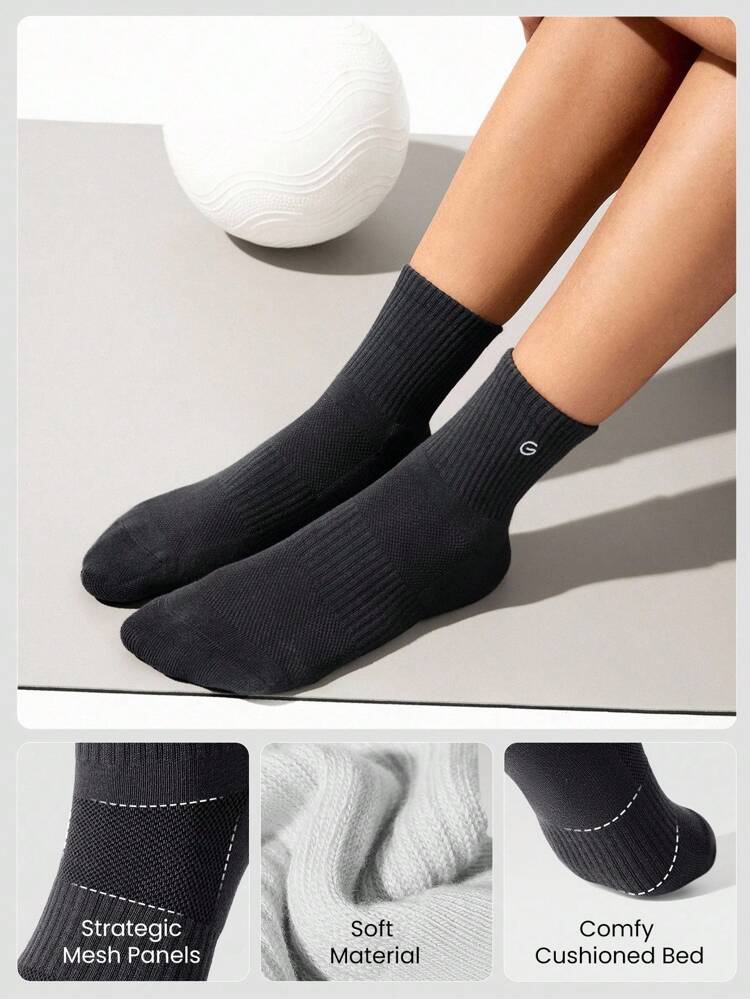 5 Pairs Socks Soft Ventilated Mesh With Embroidered Logo Workout Daily Casual