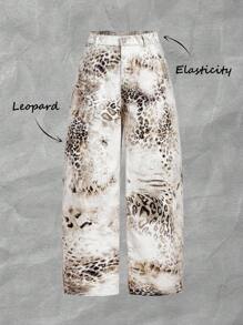 SHEIN MOD Plus Size Women Leopard Print Pocket Loose Wide Leg Casual Jeans Leopard Print Pants Animal Print Pants Printed Pants Leopard Pants Animal Print Trousers,Fall Clothes For Women,Halloween Clothes,Goth Pants,Fall Clothes Plus Size,Leopard Print Jeans,Wide Leg Pants Woman,Halloween Plus Size,Wide Leg Jeans,Animal Print Pants - White - View 5