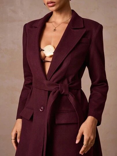 Lumalex 秋冬季夸张垫肩宽翻领宽松收腰女式大衣，优雅迷人，新款时尚，适合舞会、聚会、宴会、低调奢华、老钱贵妇、闪亮节日派对、锐舞派对、音乐节、郊游、度假、户外、婚礼季、宴会、圣诞节、新年等场合。层次丰富，尽显奢华质感。