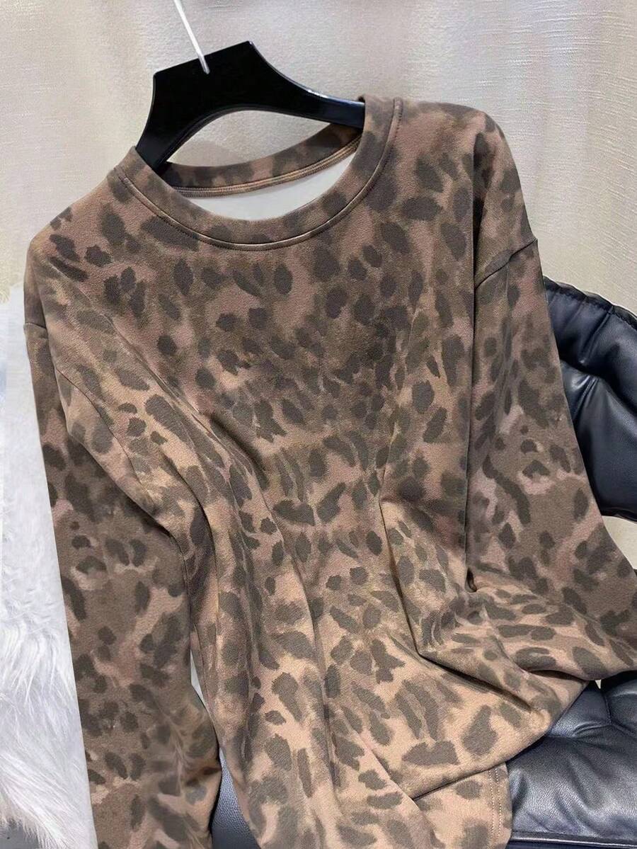 SHEIN 畅销豹纹宽松大码女式长袖T恤 - 棕色 - 查看 1