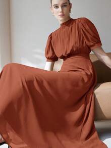 Aveloria Modichic 优雅女士雪纺连衣裙，褶皱胸部设计，公主袖，收腰喇叭裙，简约百搭，通勤适用，及膝长度 - 鏽棕色 - 查看 2