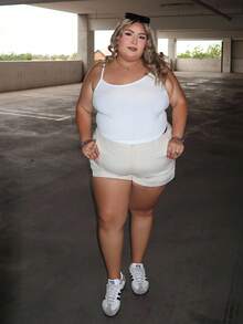 Enliva Melanieangelese Plus Size Solid Color Shorts With Slanted Pockets, For Apple Rounded Body Shape, For Body Shape, For Summer - Beige - View 7
