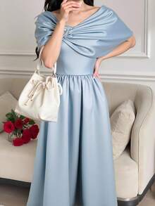 SHEIN 优雅修身缎面连衣裙，适合少女 - 水鴨藍 - 查看 7