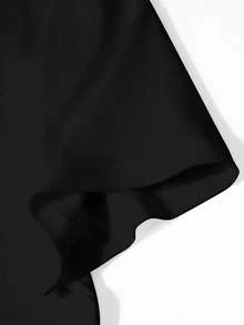 EMERY ROSE 休闲修身大码女式T恤，印有身穿棉衣的小女孩图案 - 黑色 - 查看 4