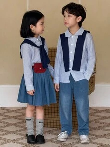 Genkimix Kids 3 件套年轻男孩休闲装：披肩领毛衣 + 条纹衬衫 + 水洗牛仔裤，秋季时尚造型 - 藍色 - 查看 3