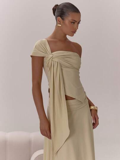 MUSERA Top ajustado con un hombro, drapeado, cruce frontal y bajo asimétrico, elegante y sexy para salir de noche, vacaciones, ocasiones, otoño, capas, invierno, fiesta, Navidad