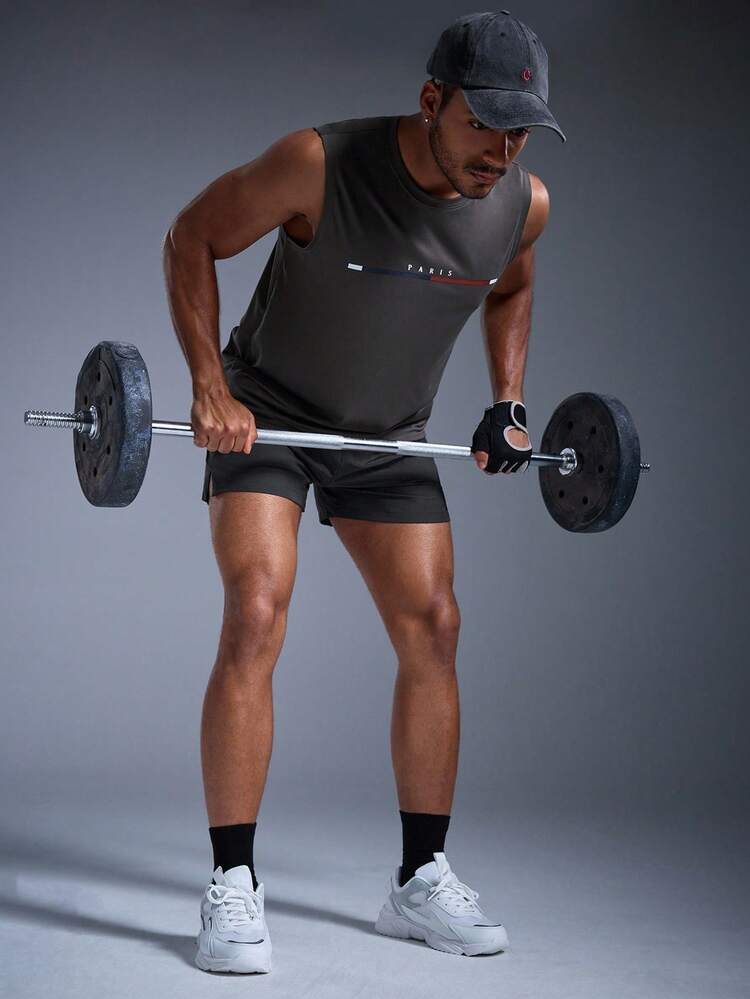 DRIFTMERE 男士防丢拉链口袋抽绳腰带运动短裤，独特设计，适合春夏穿着。这款男士速干轻便短裤，弹性极佳，透气凉爽，适合健身房锻炼，是夏季休闲运动的理想之选。 - 深灰色 - 查看 7