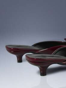 CUCCOO GRLICON Gold Rhinestone Bow Decor Low Heel Backless Women Shoes - Burgundy - View 4