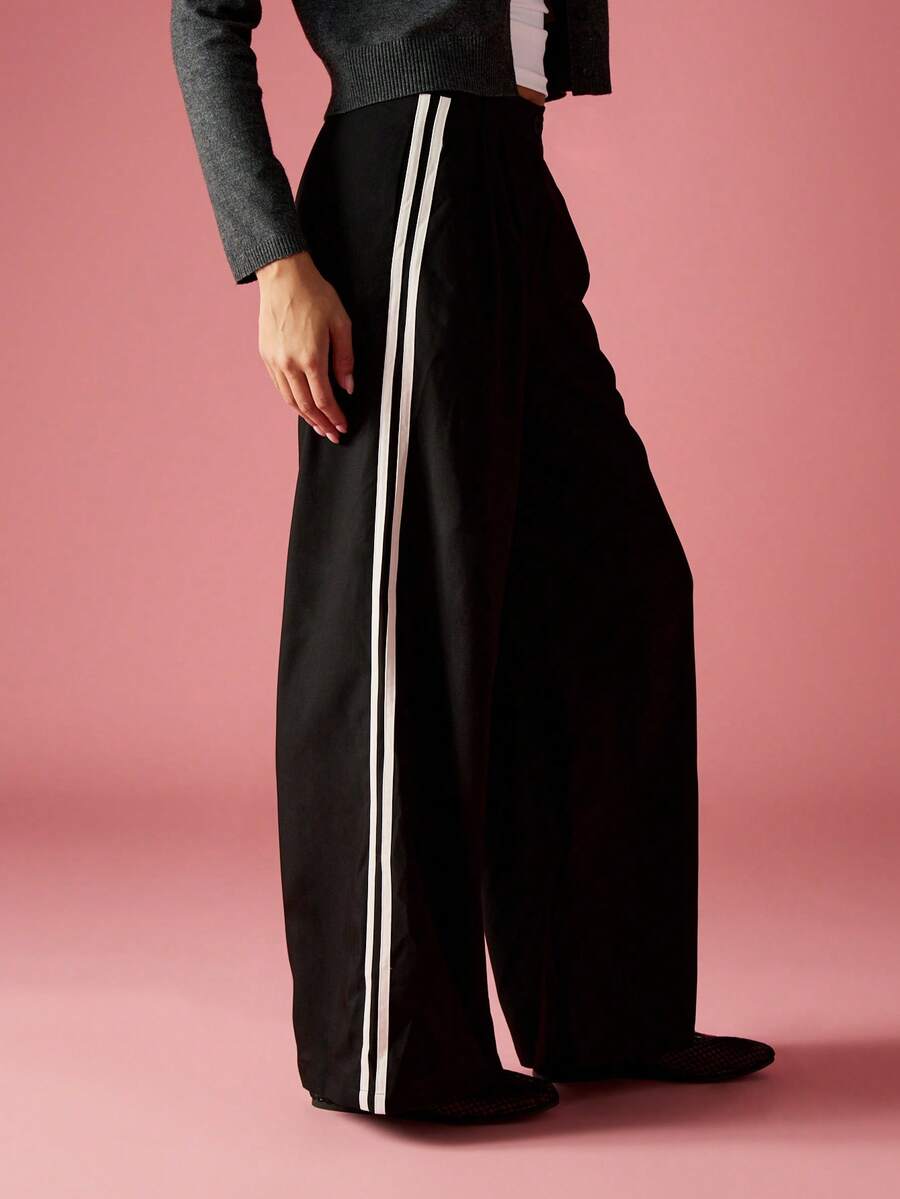 MISSGUIDED Pantalon large avec rayures latérales, taille plissée, tenue de bureau formelle, carrière élégante, porter pour l'hiver, le printemps et l'automne, pour occasions professionnelles - Noir et Blanc - Voir 1