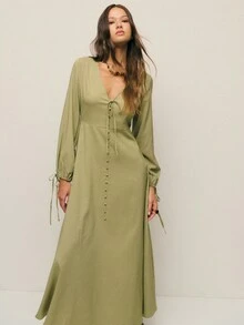 Nöista 优雅长裙，柔美V领，正面纽扣设计，长袖配系带袖口。适合春假、休闲日常或嘉年华等场合，舒适时尚，经典廓形，尽显女性柔美气质。 - 綠色 - 查看 2