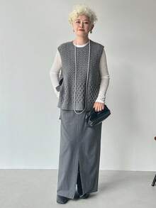 FRIFUL 女士纯色深灰色圆领侧开衩镂空宽松休闲百搭针织背心，时尚秋季社交场合穿搭 - 灰色 - 查看 2