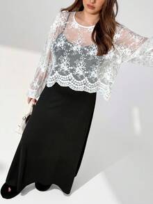 Auralis Plus Size Women's Autumn Fashion Casual Loose Comfortable Basic Daily Versatile White Lace Crop Top And Black Vest Long Skirt Two-Piece Set, Autumn Clothing, Women's Casual Suit, Going Out Clothing, Office Wear, Elegant, Business Casual, Everyday Wear - Black and White - View 3