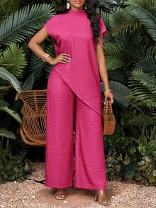 SHEIN Lady Bộ 2 món áo thun cổ lọ tay ngắn màu trơn cỡ lớn và quần dài - Màu Hồng Tươi - Xem 1