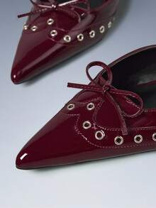 CUCCOO GRLICON Gold Rhinestone Bow Decor Low Heel Backless Women Shoes - Burgundy - View 2